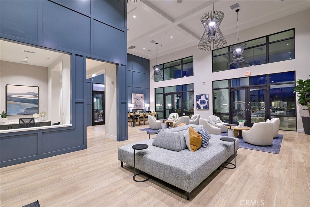 12705 Sahara (Ashbury 172) Street