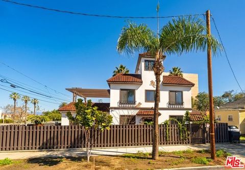 Photo of 3541 5th Street, Riverside, CA 92501 (MLS # 26699711)