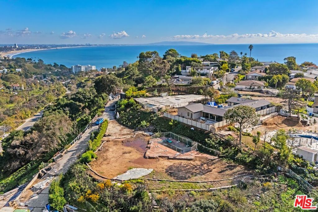 320 Bellino Drive
