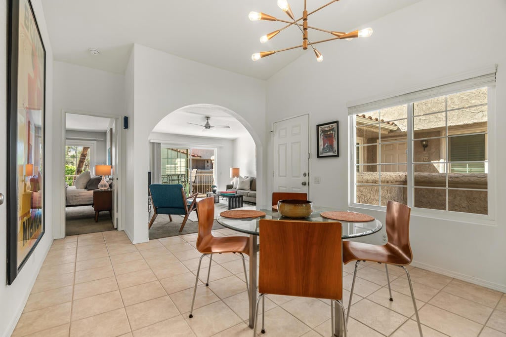 500 S Farrell Drive F44