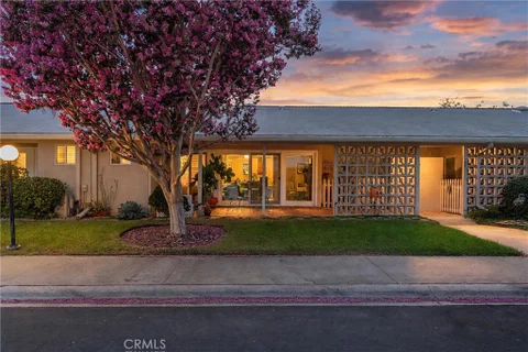 MLS: OC26186547