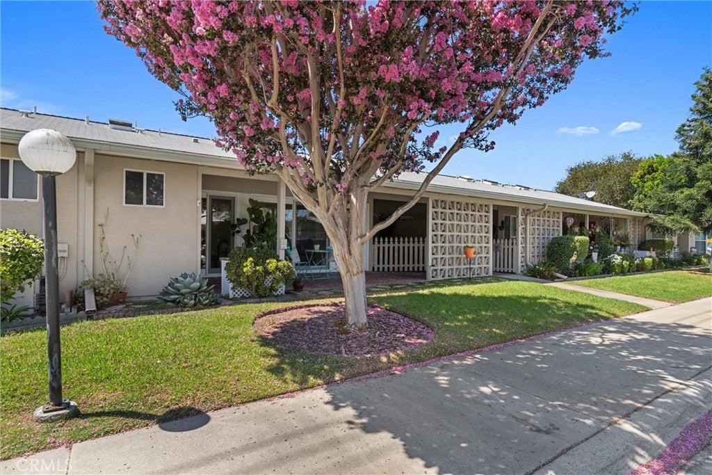 13381 Del Monte Dr 28C