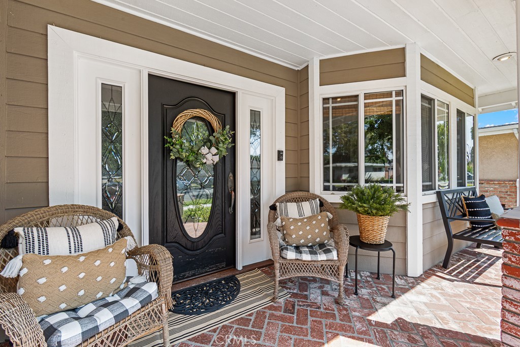 6241 E Vernon