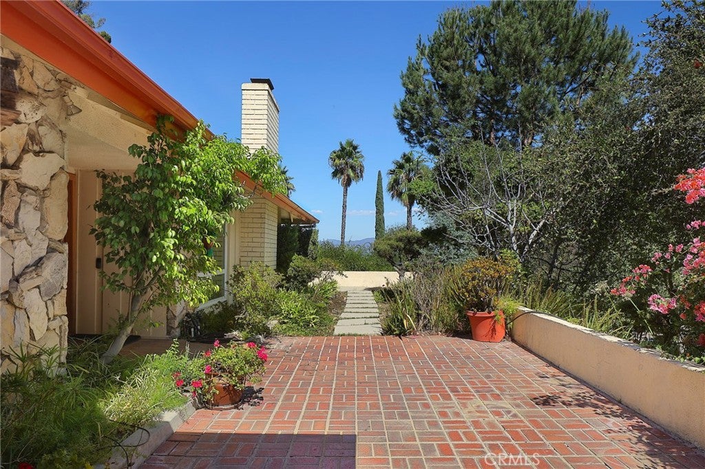 3433 Green Vista Drive