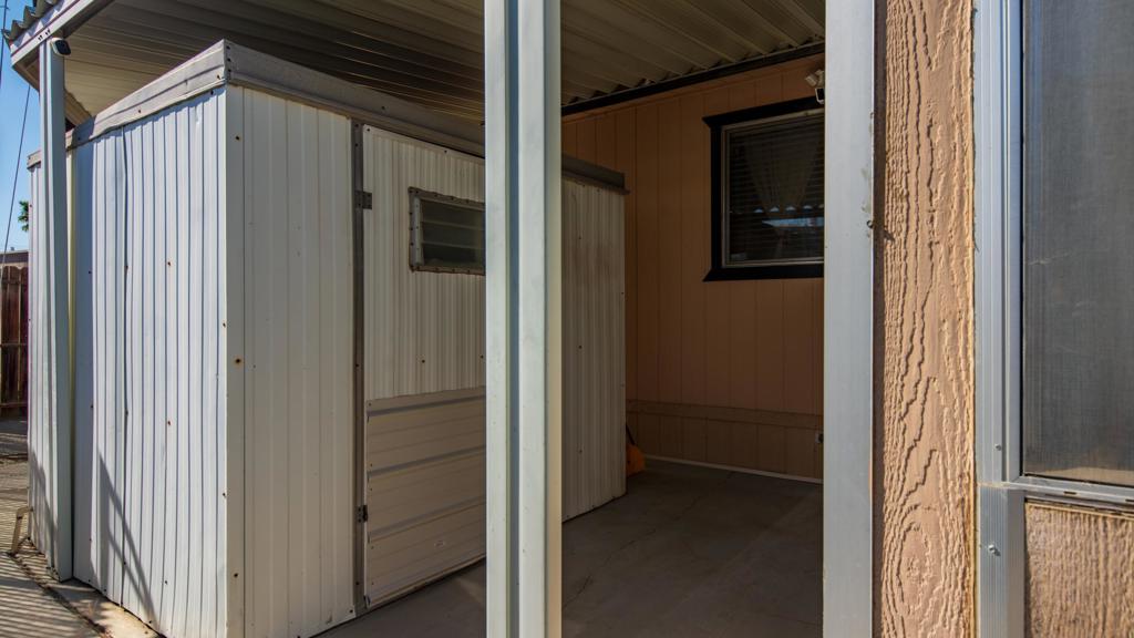 Tri Palm Estates - Manufactured In Park