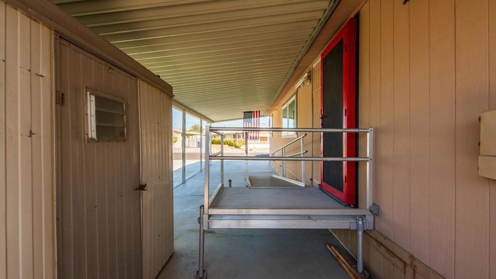 Tri Palm Estates - Manufactured In Park