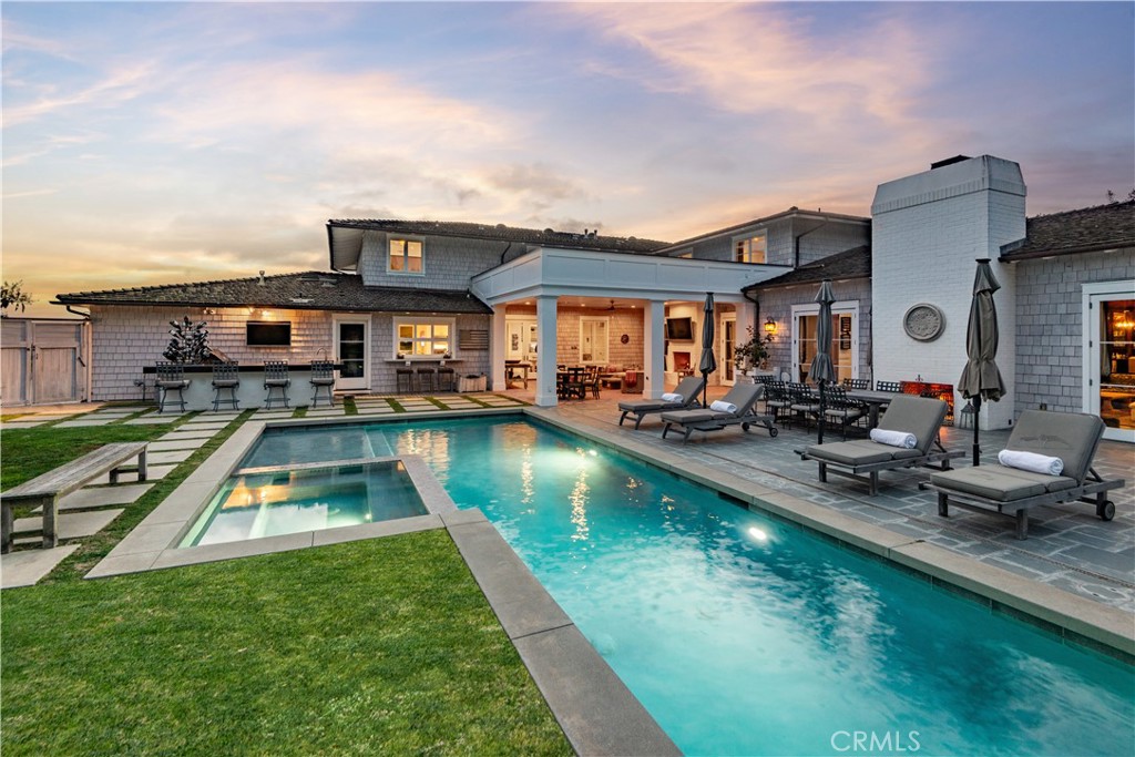 2736 Paseo Del Mar