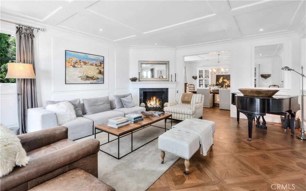 2736 Paseo Del Mar