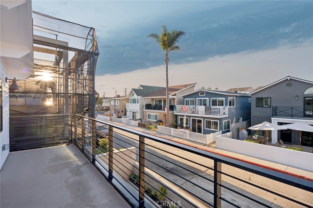 Newport Shores (NEWS) - Residential Lease