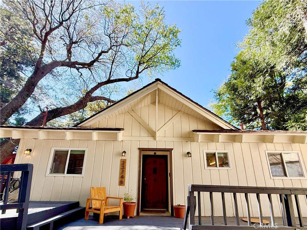 23746 Crest Forest
