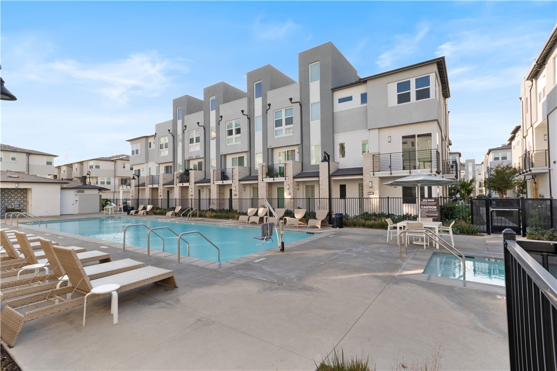 100 West - Residential