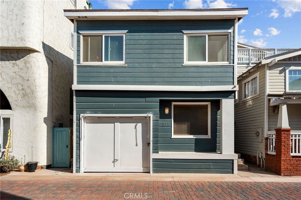 Photo of 24 B Surfside Avenue Ave, Surfside, CA 90743 (MLS # NP25235794)
