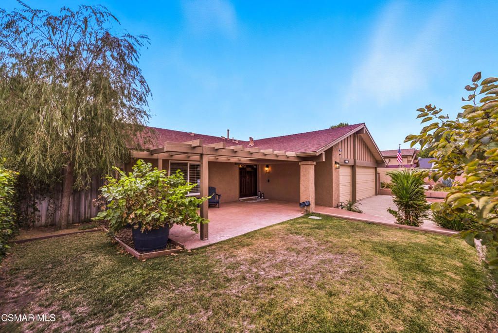 Photo of 5474 Geoffrey Avenue, Simi Valley, CA 93063 (MLS # 225005122)