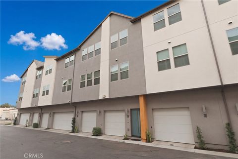 Photo of 326 Strike, Covina, CA 91722 (MLS # CV26071366)