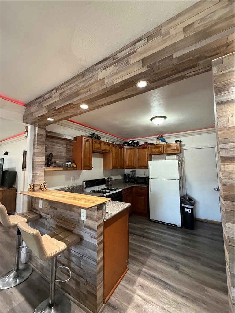 770 W Trenton
