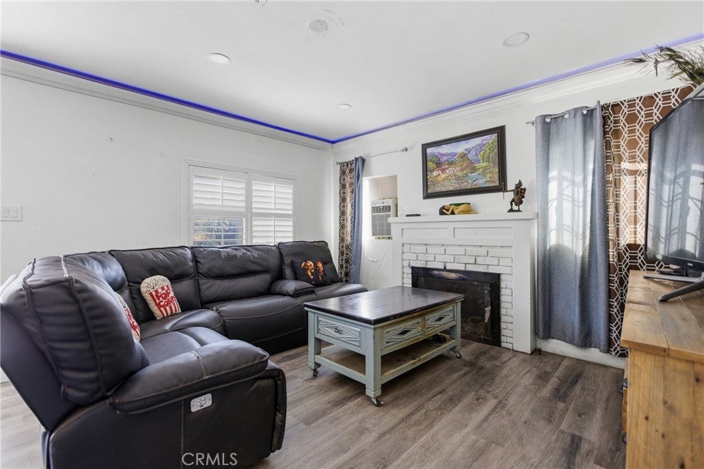 770 W Trenton