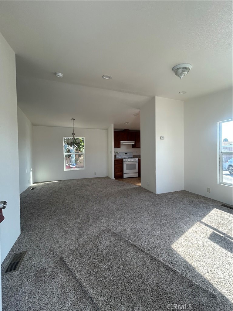 24725 Pennslyvania Avenue C22