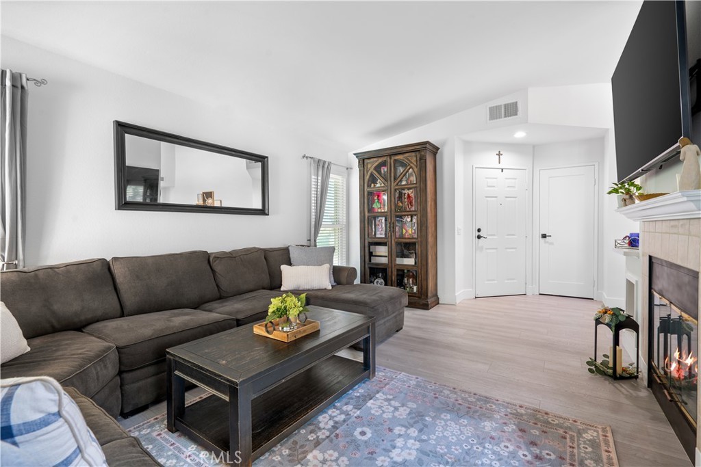 5225 Box Canyon Court 21G