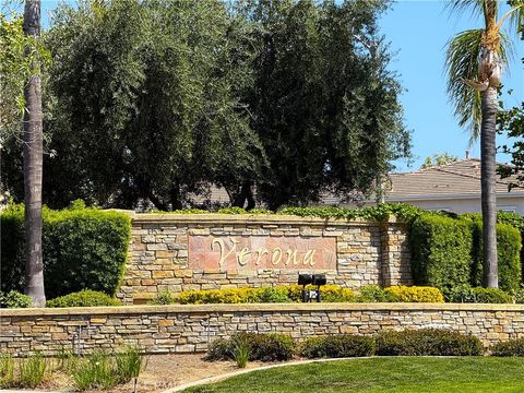 Photo of 26408 Arboretum WAY #2706, Murrieta, CA 92563 (MLS # SW26105955)