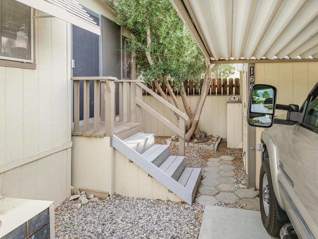 Not Applicable-1 - Manufactured In Park