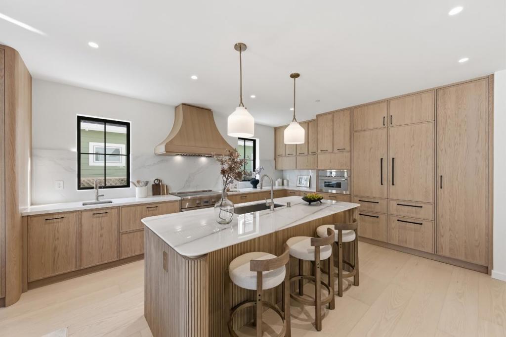 114 Bayswater Avenue