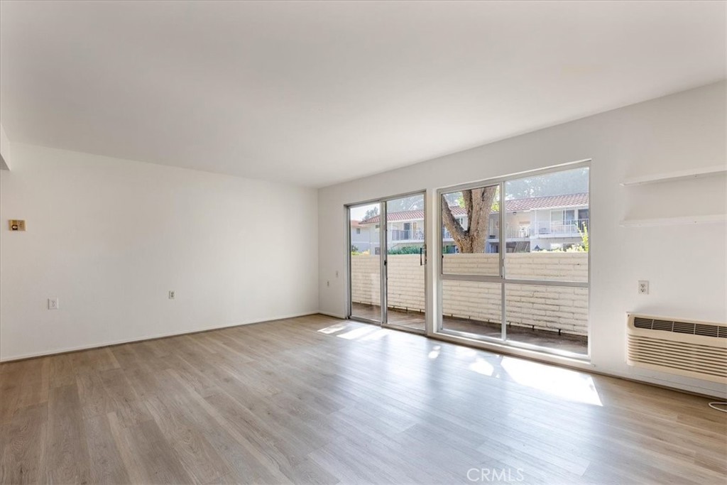 2104 Ronda Granada A