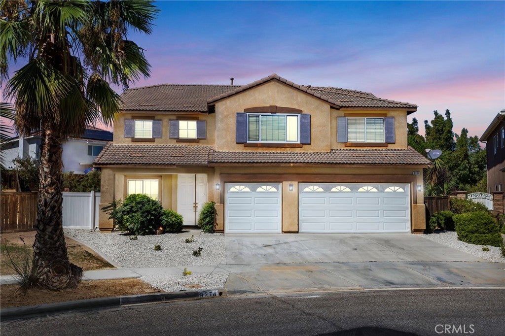 Photo of 9274 Begonia Avenue, Hesperia, CA 92344 (MLS # CV26213967)