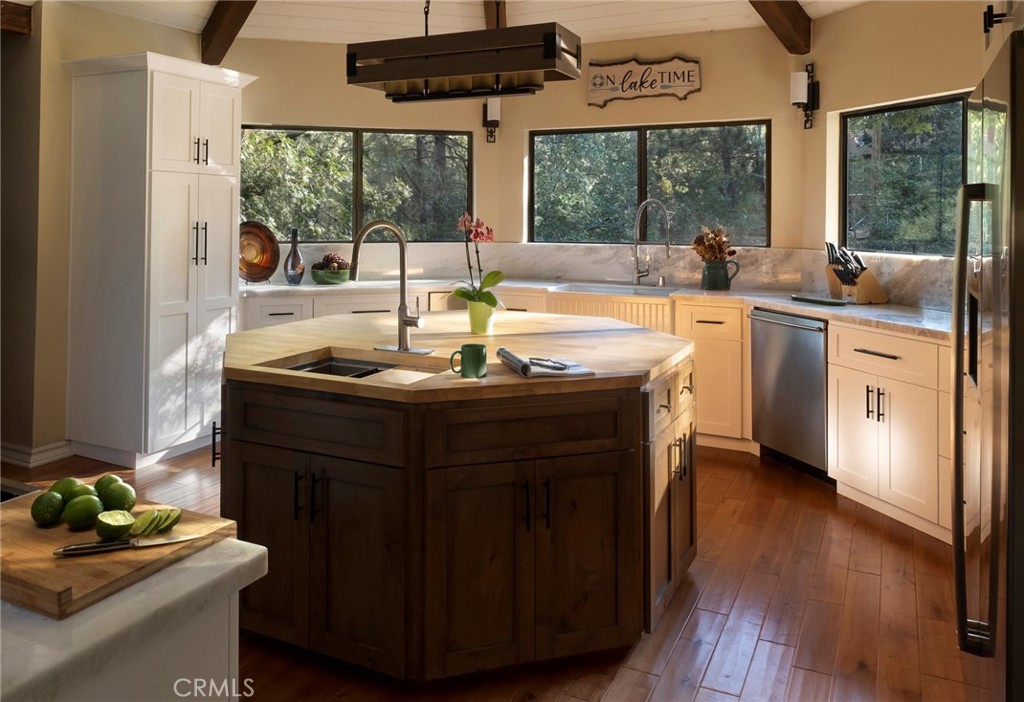 Arrowhead Woods (AWHW) - Residential
