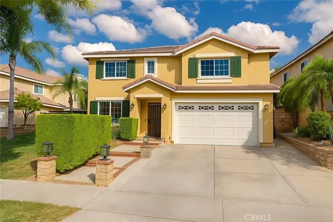 2559 Gilbert Avenue, Corona, CA 92881 - MLS#: IG25255191