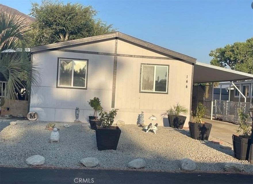 OWNER WILL CARRY,

Welcome to this unique mobile home in this beautiful park, one of the most desired places to move in San Jacinto. It was built in 1990, is 1152 sqft, and is ready to move in. It has two bathrooms and three bedrooms. This mobile home has recently been upgraded with a kitchen and bathrooms; this great neighborhood has a beautiful lake close to the property.