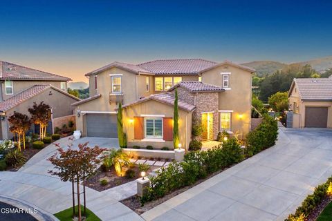 Photo of 13093 Canyon Wren Court, Moorpark, CA 93021 (MLS # 226002199)