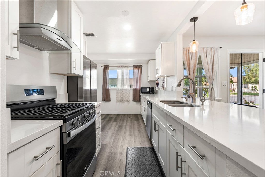 8030 Blandwood