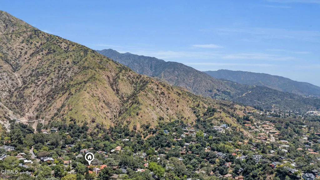 Sierra Madre, California 91024, United States, 3 Bedrooms Bedrooms, ,3 BathroomsBathrooms,Residential,Active,203245