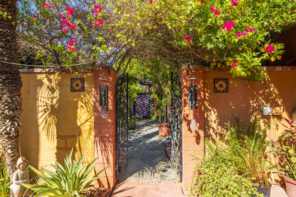 El Rancho Vista Estates - Residential Lease