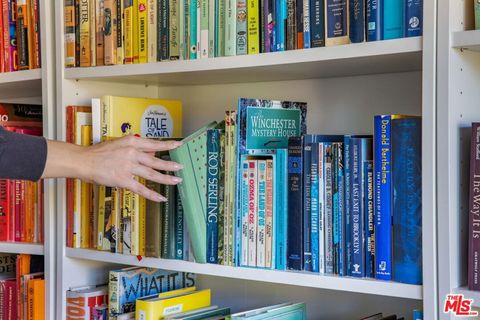 Tiny photo for 970 Lehigh Street, Altadena, CA 91001 (MLS # 26660649)