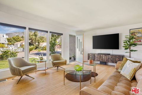 Tiny photo for 970 Lehigh Street, Altadena, CA 91001 (MLS # 26660649)