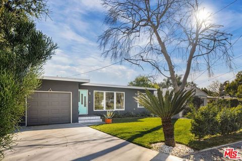 Tiny photo for 970 Lehigh Street, Altadena, CA 91001 (MLS # 26660649)