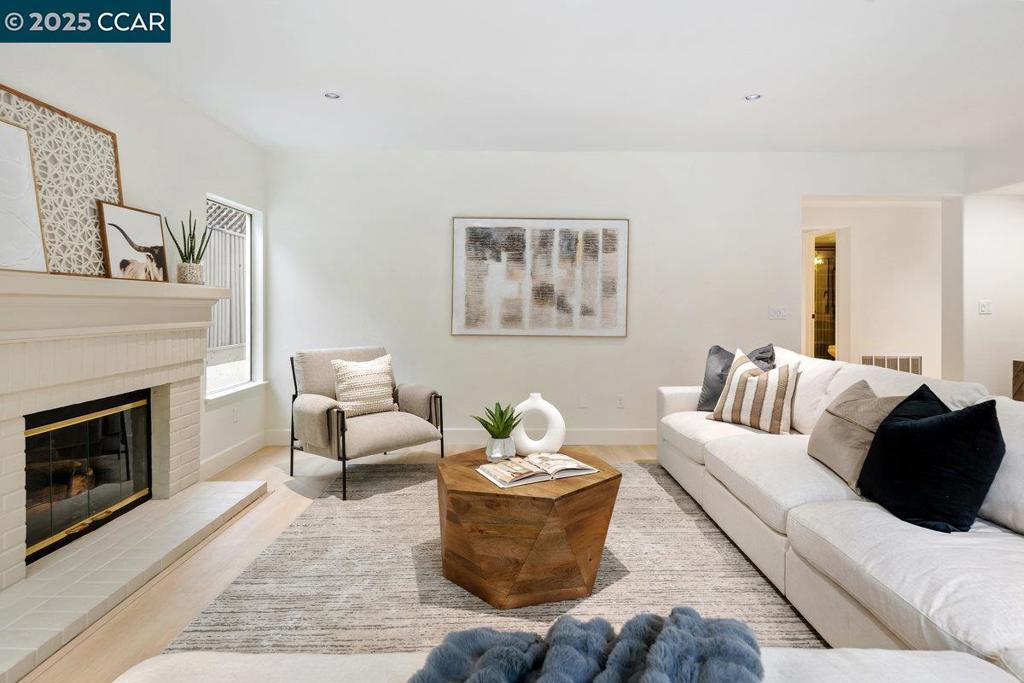 MUIRFIELD - Residential