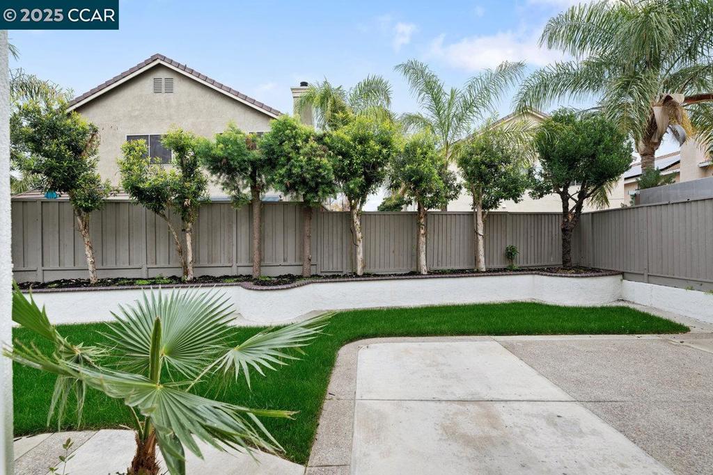 MUIRFIELD - Residential