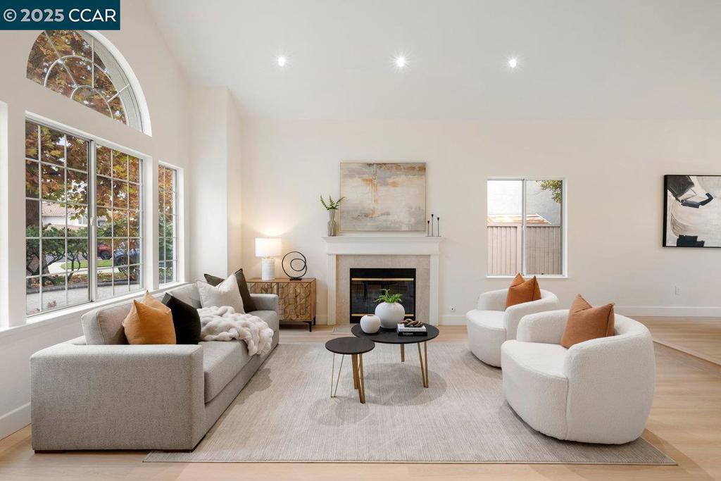 MUIRFIELD - Residential