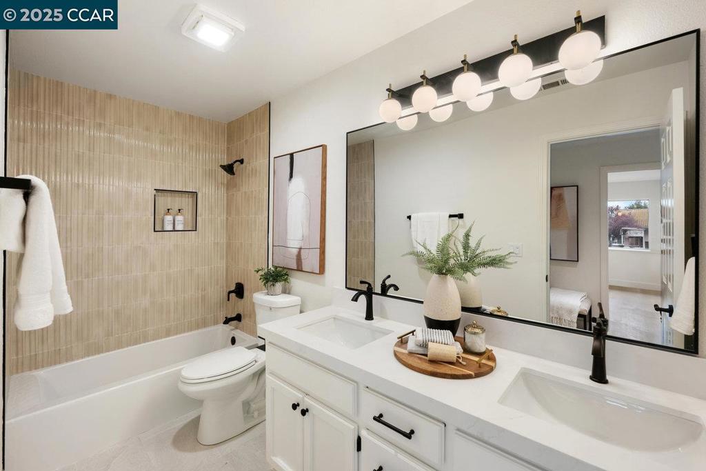 MUIRFIELD - Residential