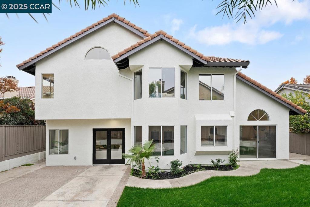 MUIRFIELD - Residential