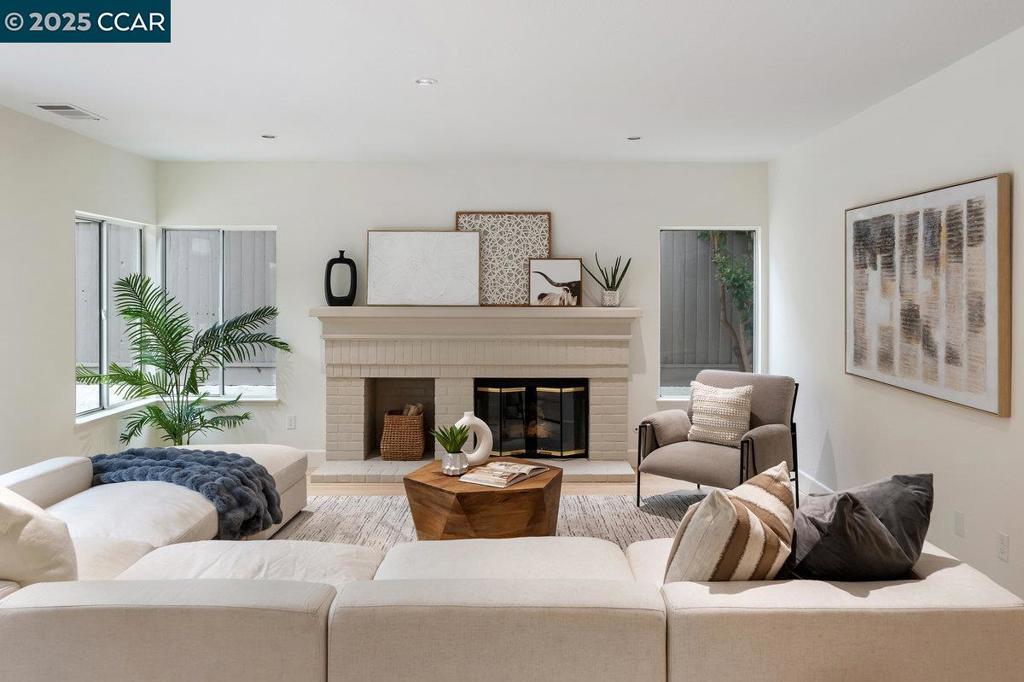 MUIRFIELD - Residential