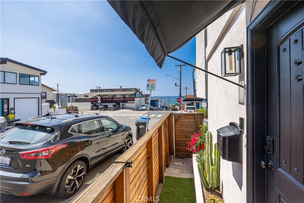 215 Longfellow Avenue
