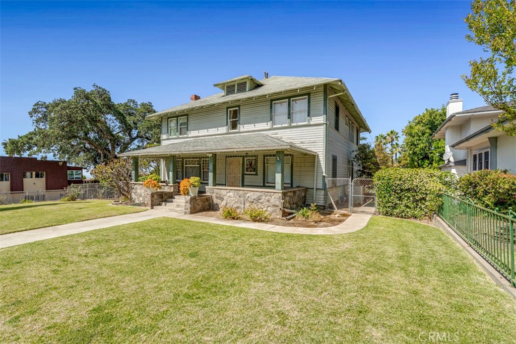 425 N Canyon