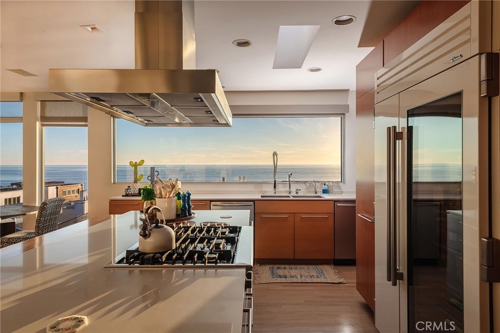 121 16th Street