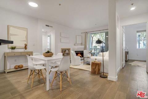 Photo of 12963 Runway Road #121, Playa Vista, CA 90094 (MLS # 26669165)