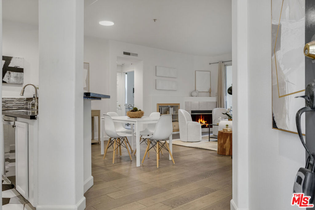 12963 Runway Road 121