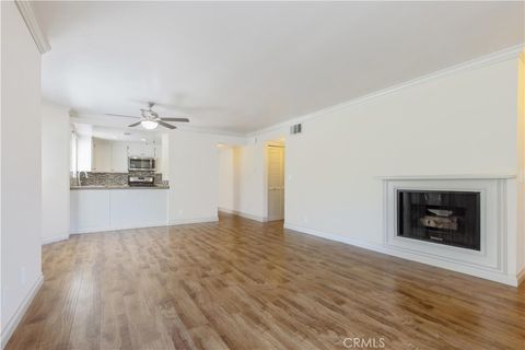 Photo of 26901 Rainbow Glen Drive #643, Canyon Country, CA 91351 (MLS # SR26103584)
