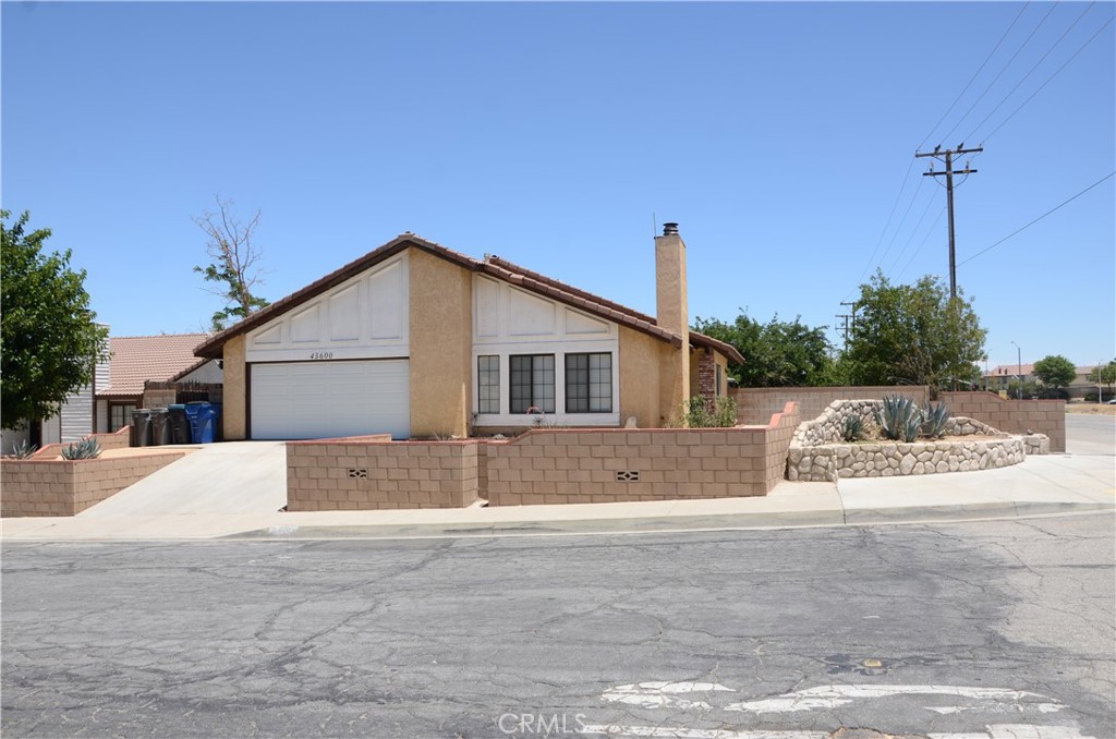 43600 Santa Rosa Circle